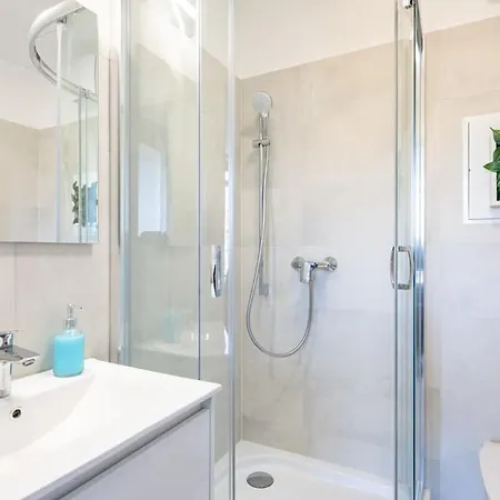 Penthouse - Free Parking - Sunny Daire Budapeşte
