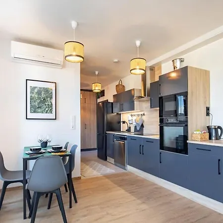 Penthouse - Free Parking - Sunny Daire Budapeşte